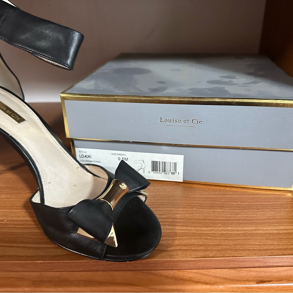 Louise et Cie Black Heels with Gold Accent